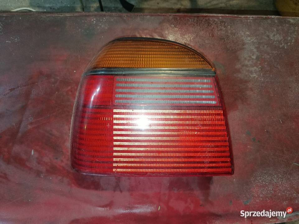 LAMPY Golf 3 LEWAPRAWA Lampy tylne Albigowa