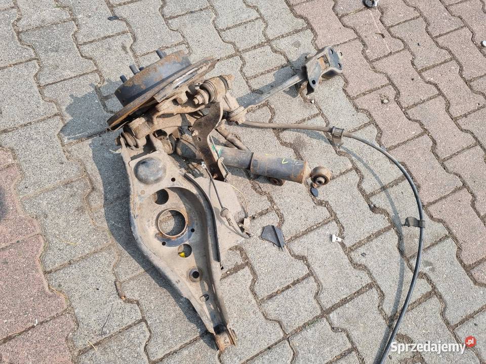 PIASTA ZAWIESZENIE LEWY TYŁ TOYOTA RAV4 IV 22 osobowe Zawieszenie i amortyzacja sprzedam