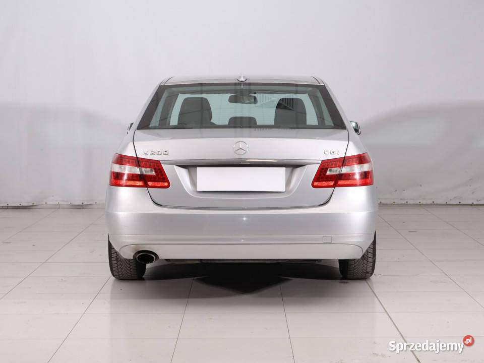 Mercedes E E 200 isofix Piaseczno sprzedam