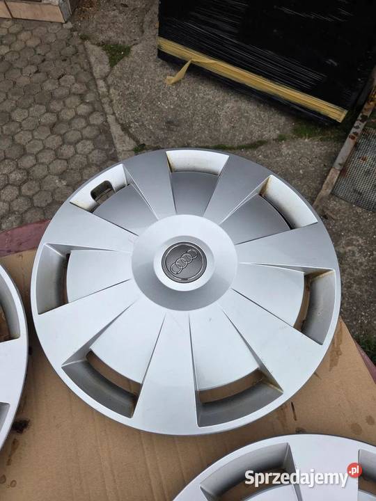 Kołpak 16 Audi A3 8V 16 8V0601147C Kołpaki dolnośląskie