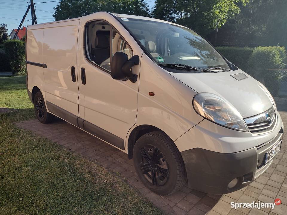 Opel Vivaro 2L 114 Przeworsk