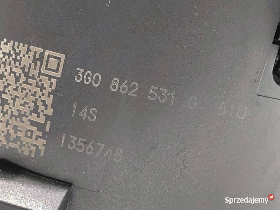 UCHWYT NA NAPOJE VW ARTEON 3G0862531G Hatchback osobowe