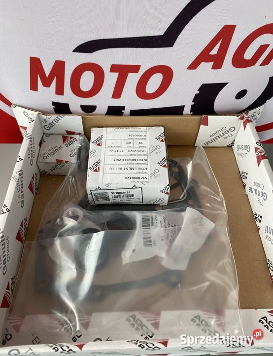 Zestaw naprawczy pompy wody Valtra V836840627 Chłodzenie silnika Białystok
