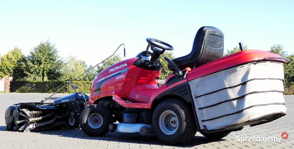 Traktorek kosiarka HONDA 2417 2 Cylindry Świnice Warckie
