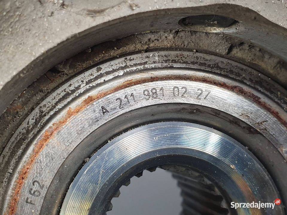 ZWROTNICA LEWA TYŁ MERCEDES CLS 400 W218 Części samochodowe kujawsko-pomorskie Lipno sprzedam