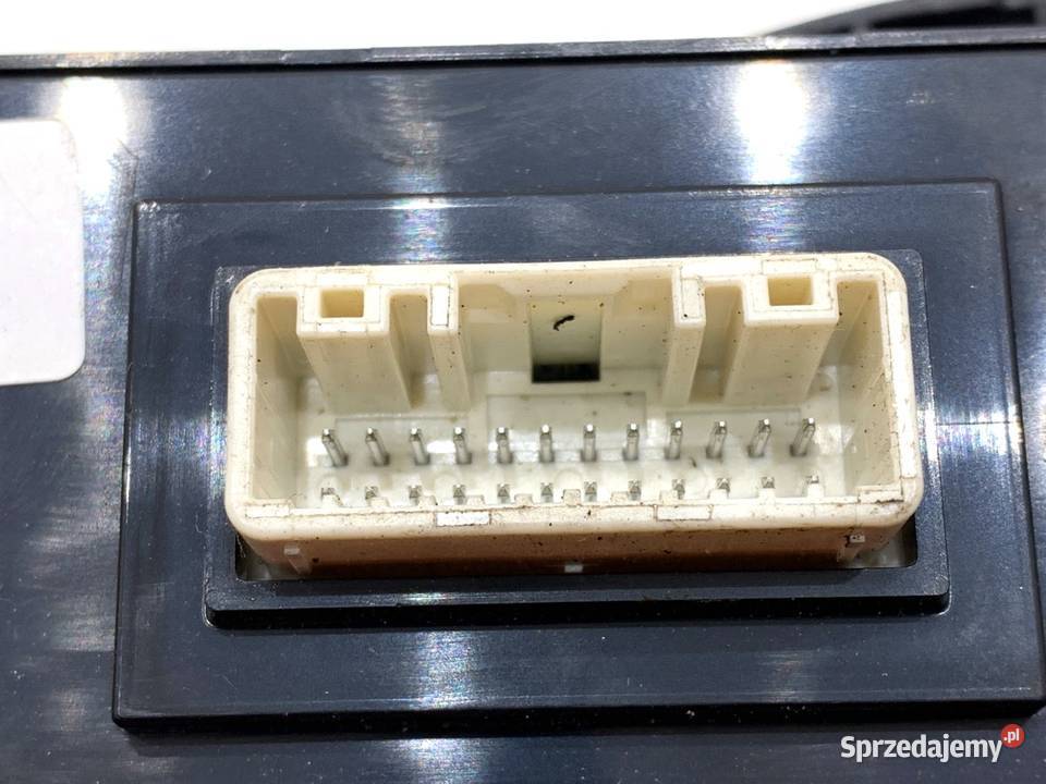 PRZEŁĄCZNIK REGULACJI ŚWIATEŁ SSANGYONG TIVOLI sprzedam