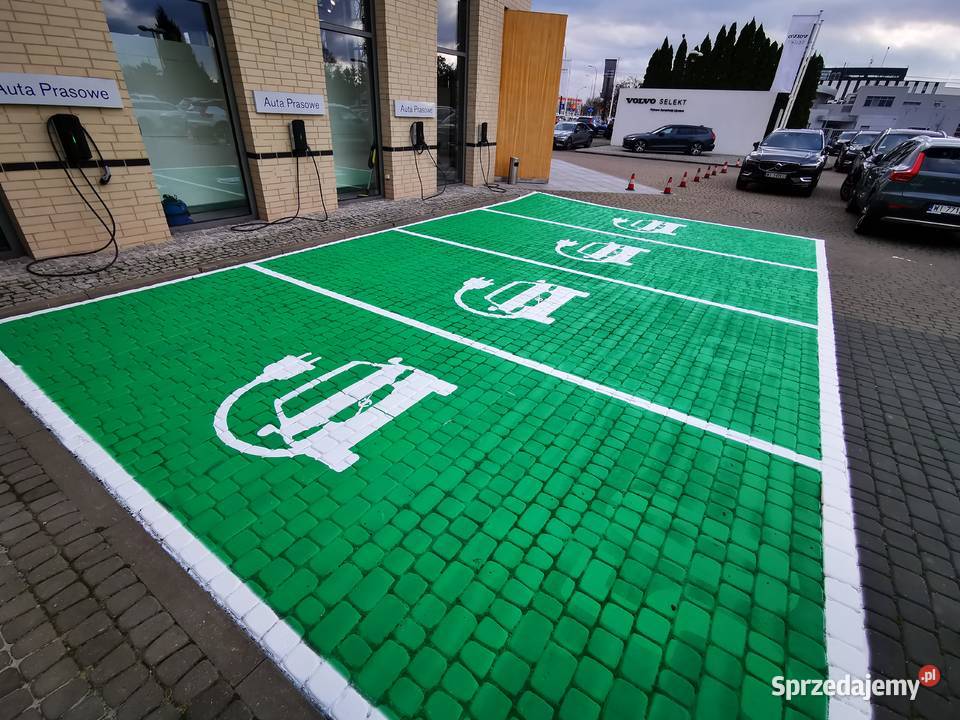 Oznakowanie poziome malowanie dróg miejsc pasów Współpraca biznesowa Ostrów Mazowiecka