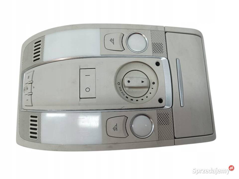 LAMPKA PODSUFITKI SZYBERDACH 4F0947135BR Audi A6