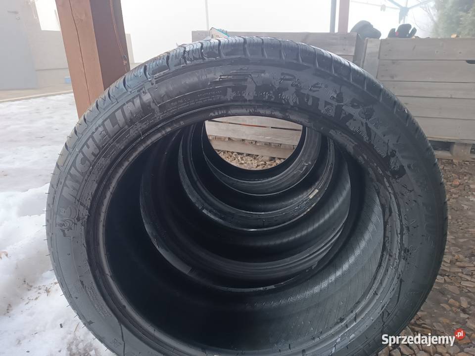 Sprzedam nowe opony Michelin 2554519 ms V do 240 km/h Grójec