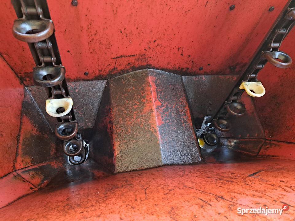 Sadzarka do ziemniaków kubełkowa Akpil Gizałki