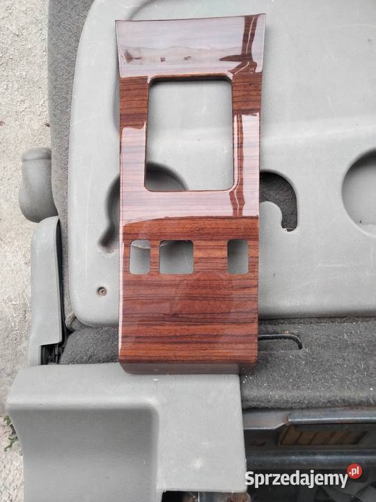 Dekory drewno panele Mercedes W124