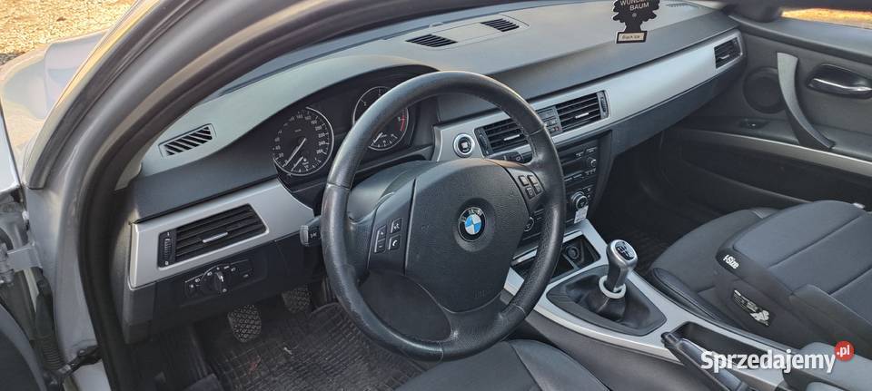 Piękne BMW E91 20d 177 Połaniec