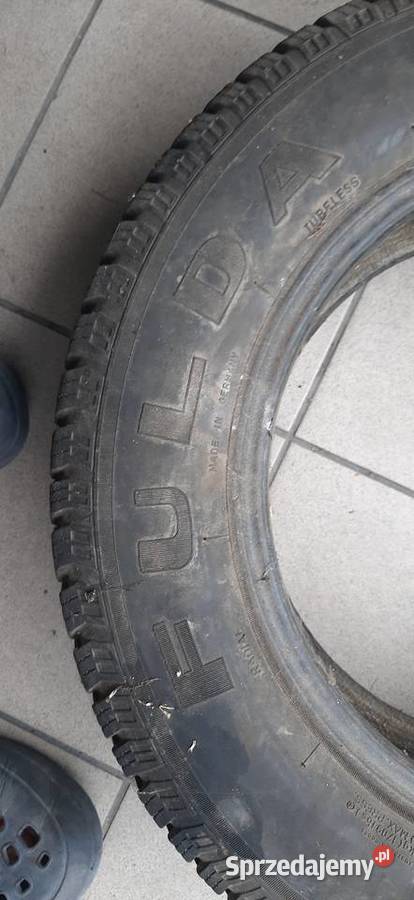 Opony zimowe FULDA 22545 R17 wielkopolskie Puszczykowo sprzedam