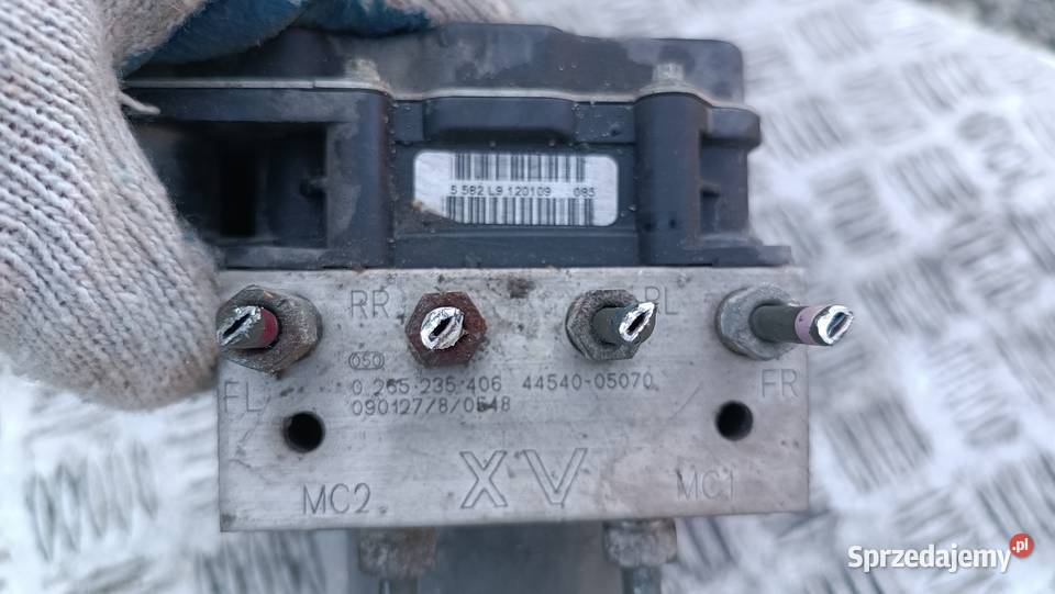0265235406 44554005070 Pompa ABS Toyota Avensis małopolskie