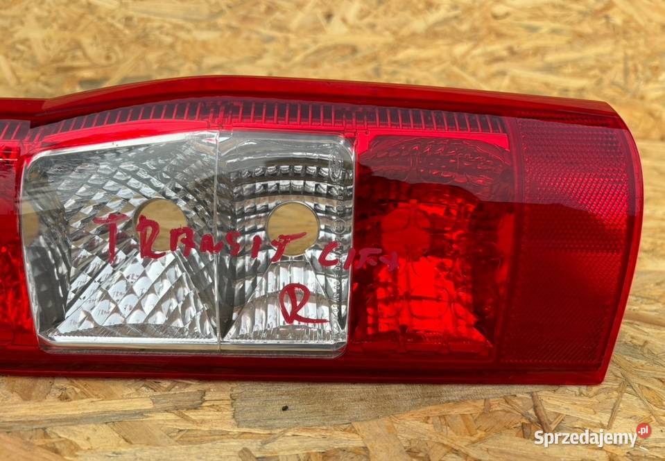 LAMPA PRAWY TYŁ TYLNA 6c1113404 FORD TRANSIT MK7 osobowe wielkopolskie Międzychód