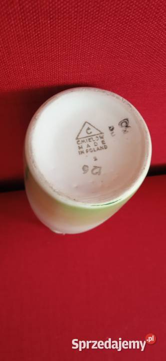 Ciekawy flakon z porcelany