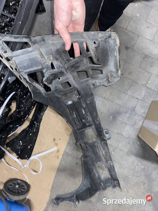 mocowanie ślizg zderzaka w211 przedlift lewy Pozostałe Tomaszów Lubelski