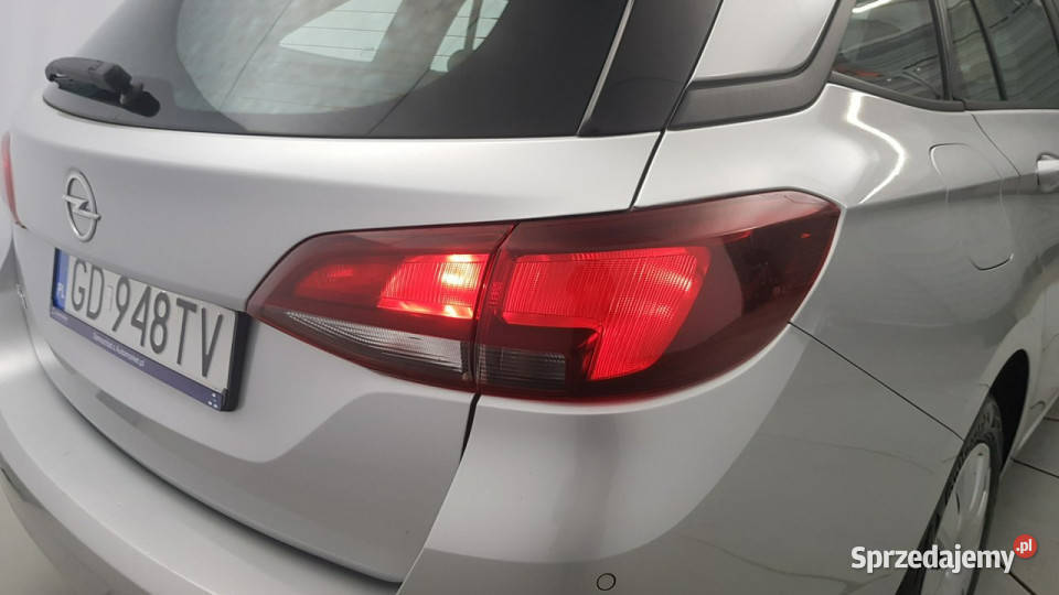 Opel Astra 16 CDTI Enjoy SS Z Polskiego Salonu Warszawa