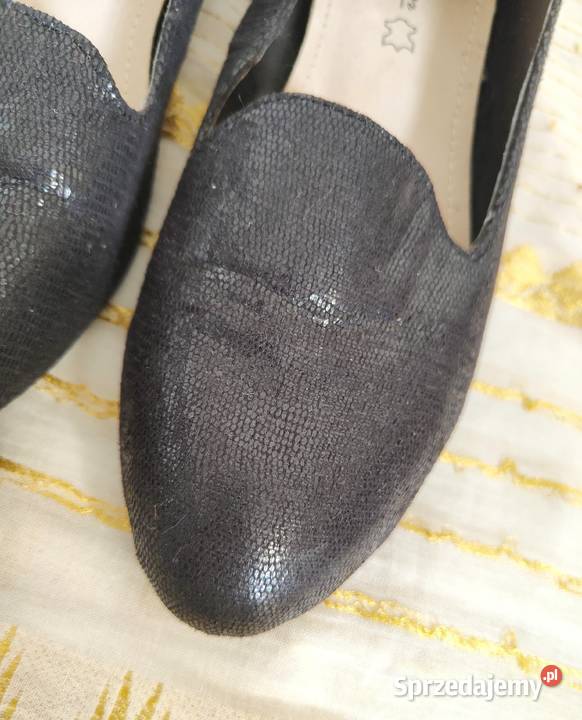 Czarne loafersy 39 wsuwane półbuty wężowa inna