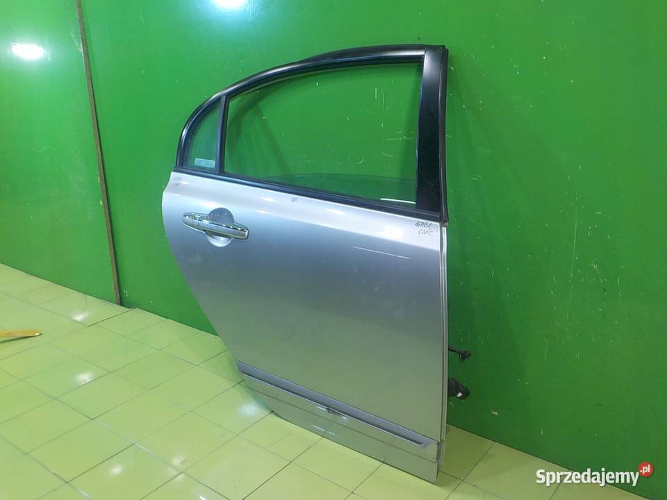 HONDA CIVIC VIII 14 IDSI AUT 06r SEDAN 4D drzwi osobowe Drzwi Suków sprzedam