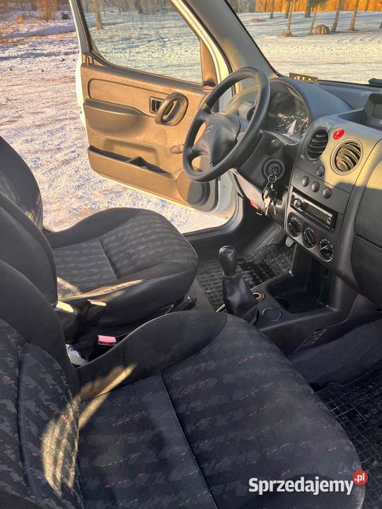 Citroen Berlingo 16 HDI z Niemiec DUŻY SERWIS Nowogrodziec