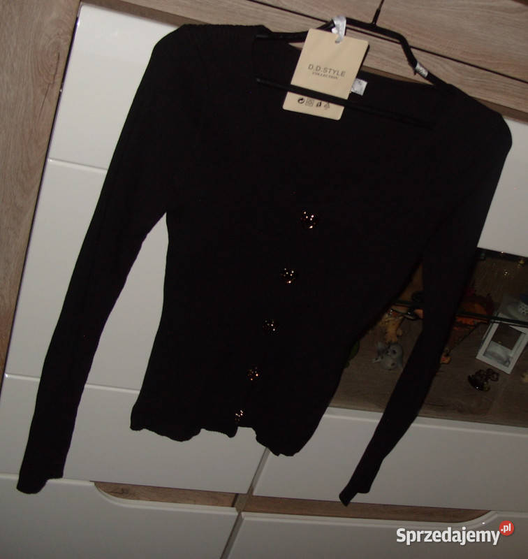 Czarna dopasowana bluzka NOWA prążek guziki Rawicz sprzedam