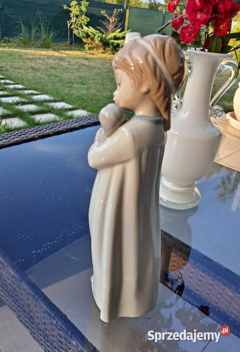 Porcelanowa figurka dziewczynka z lalką Nao by Piaseczno