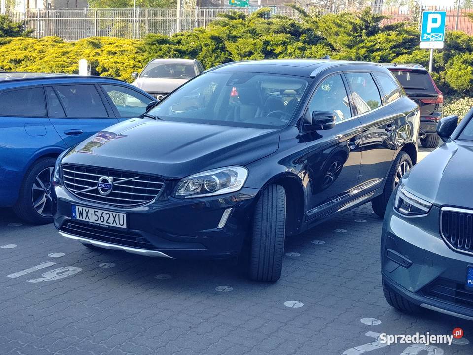 VOLVO XC60 D5 215 BiTurbo Automat AWD Panorama diesel mazowieckie Warszawa sprzedam