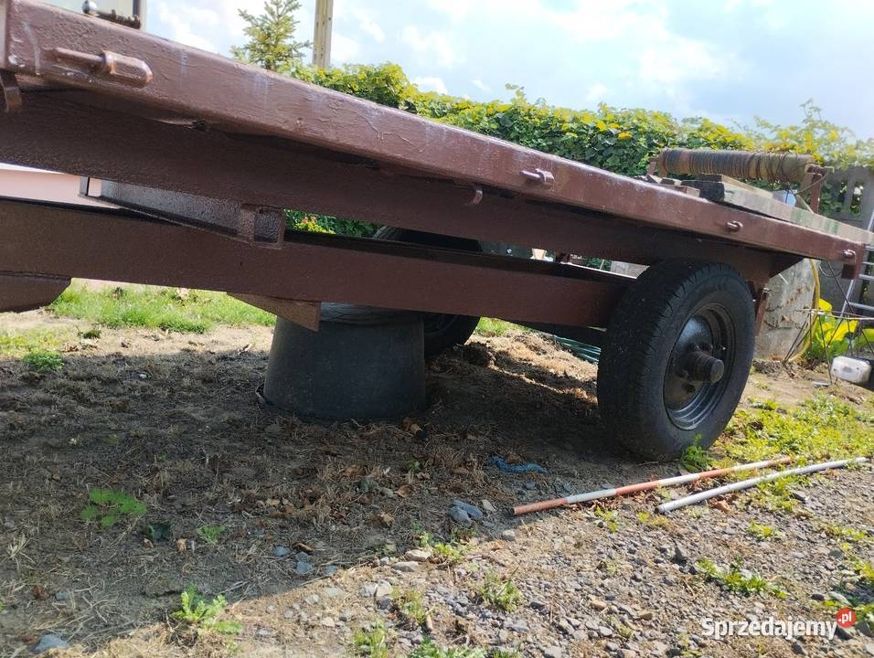 przyczepa jednoosiowa