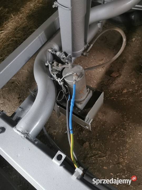 Przyczepka samochodowa wywrotka Wywrotki Borowo