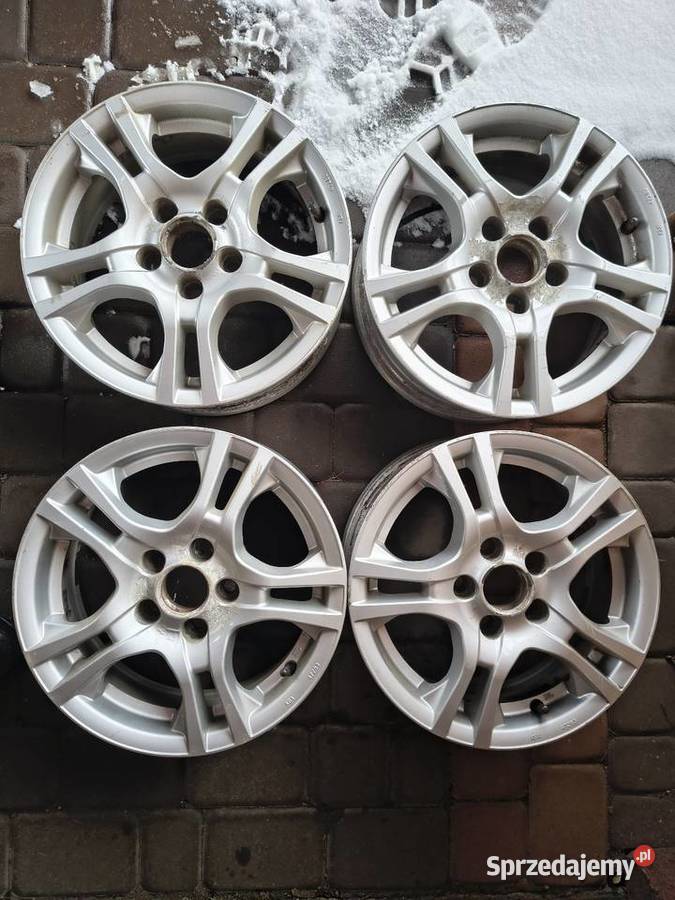 Felgi aluminiowe 15 5x100 14 5x100 Skoda VW Średnica 15" Staniątki