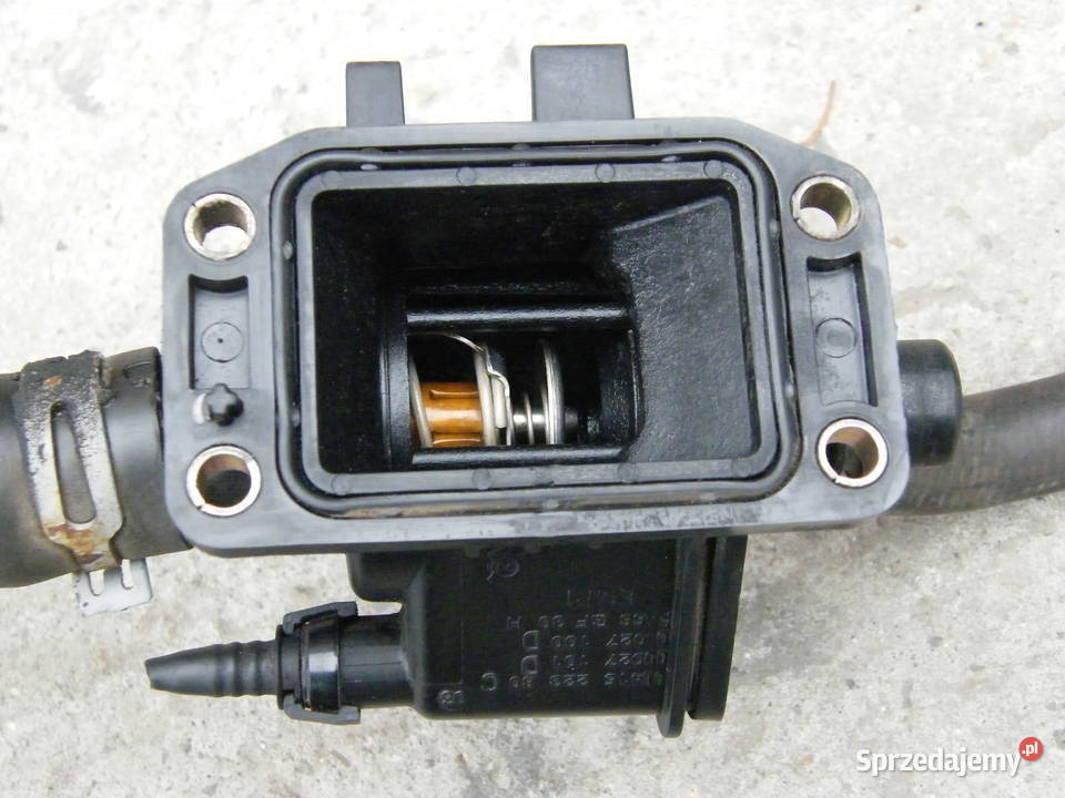 TERMOSTAT OBUDOWA PEUGEOT 107 206 207 307 14 HDI termostaty Części Wola Batorska