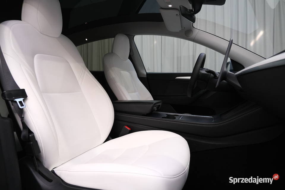 TESLA MODEL Y 2022 EE 514 nieuszkodzony Warszawa
