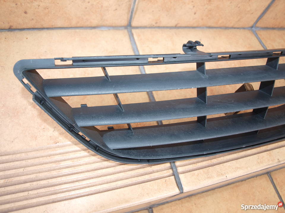 Opel Corsa kratka listwa zderzaka przód 2006 osobowe