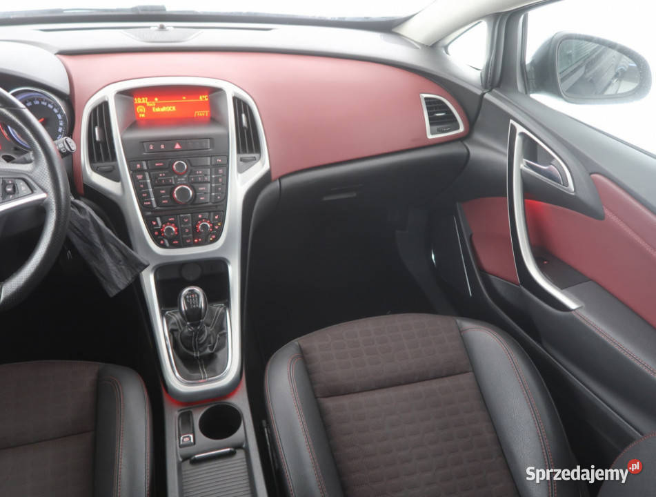 Opel Astra 20 CDTI autoalarm Astra Bielany Wrocławskie