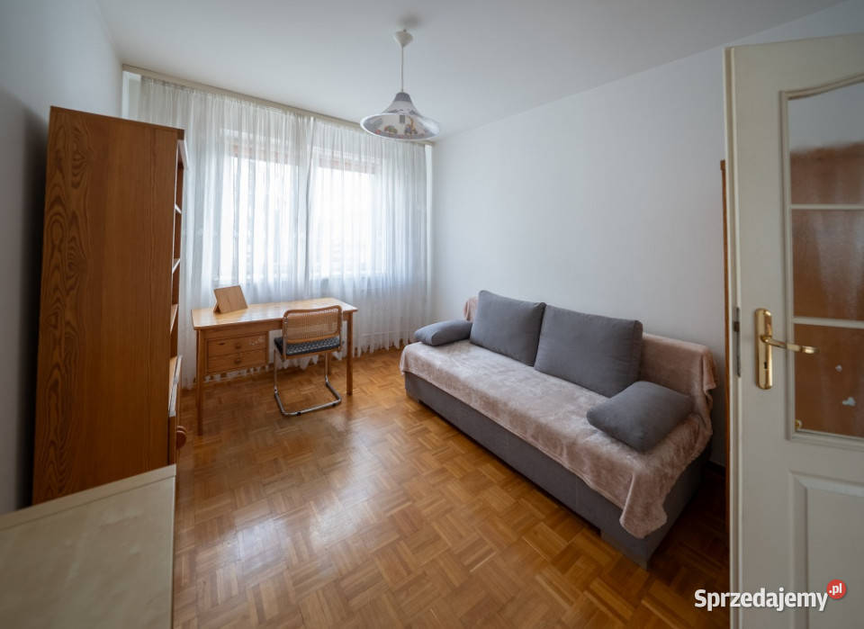 Ciche mieszkanie 34 pokojowe na strzeżonym Sprzedaż Warszawa