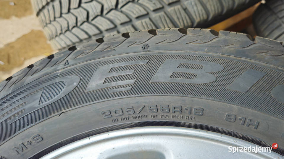 Alufelgi z oponami zimowymi 2055516 Dębica Frigo Samochodowe