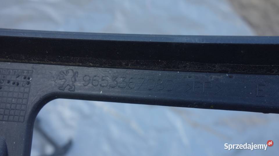 ŚLIZG ZDERZAKA PEUGEOT 308 LIFT PRAWY LEWY PRZÓD Ruda Śląska