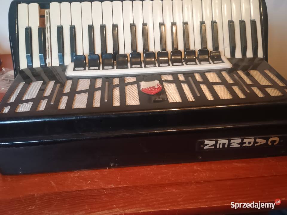 Akordenon Carmen korpus strona melodyczna Pozostałe Nowa Dęba