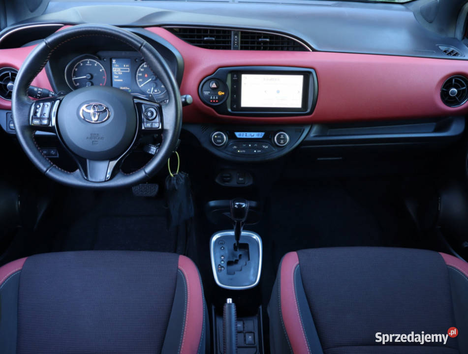 Toyota Yaris 15 Dual VVTi nieuszkodzony