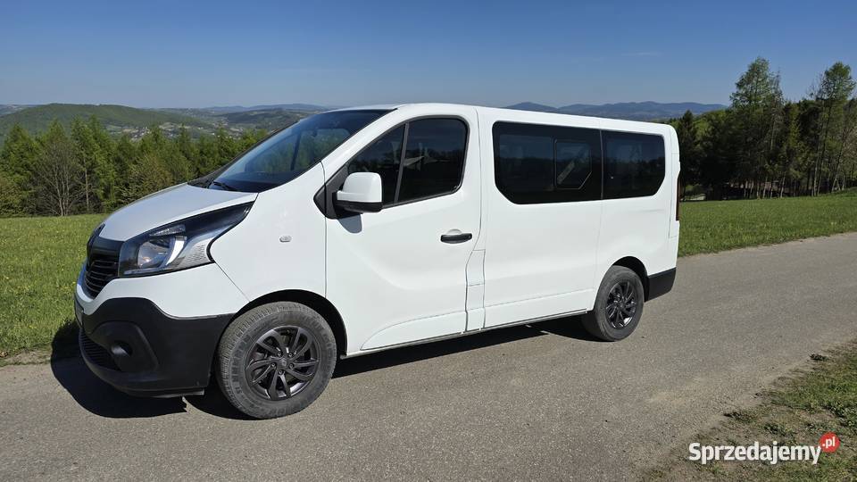 Renault Trafic 9osobowy Klęczany