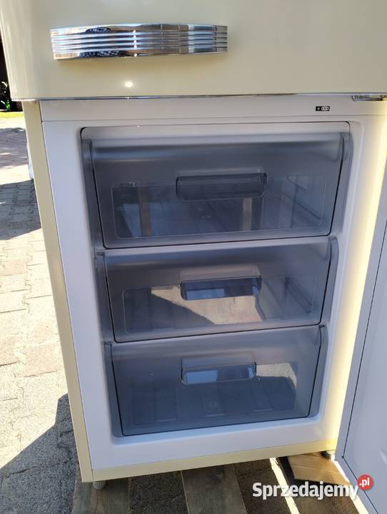 Lodówo zamrażarka Retro NOWA RKC 300 wielkopolskie Słupia Kapitulna sprzedam