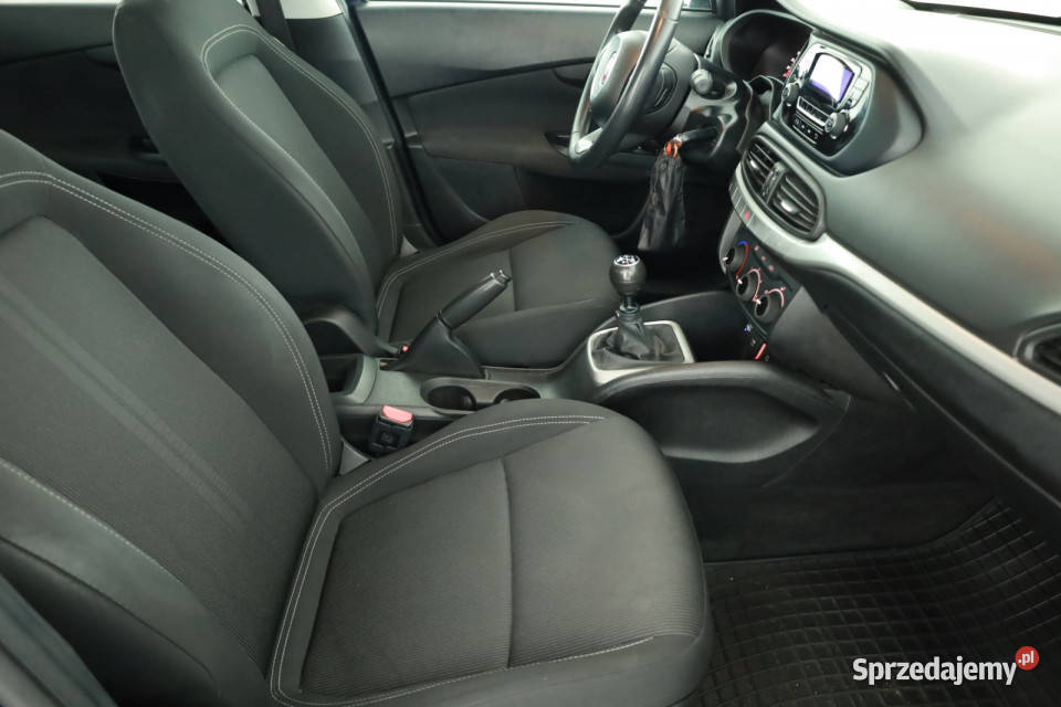 Fiat Tipo 14 16V 70KM mazowieckie