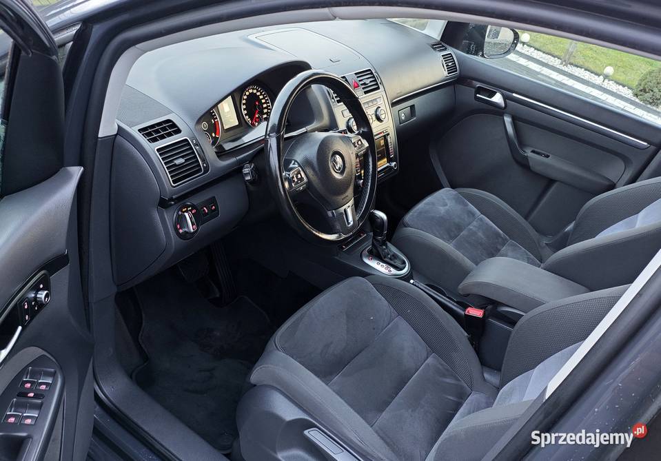 Volkswagen Touran 20 TDI 177 DSG dobrze automatyczna sprzedam