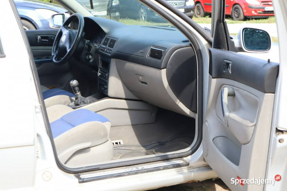 Volkswagen Golf 1999r 16 Benzyna 5 Drzwi mazowieckie Warszawa