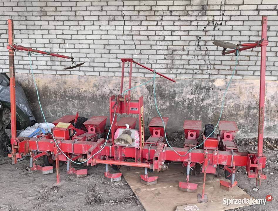 Siewnik do buraków BeckerkongskildeCentra Super lubelskie Mircze