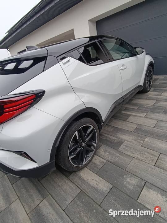 Sprzedam Toyota CHR GR C-HR sprzedam