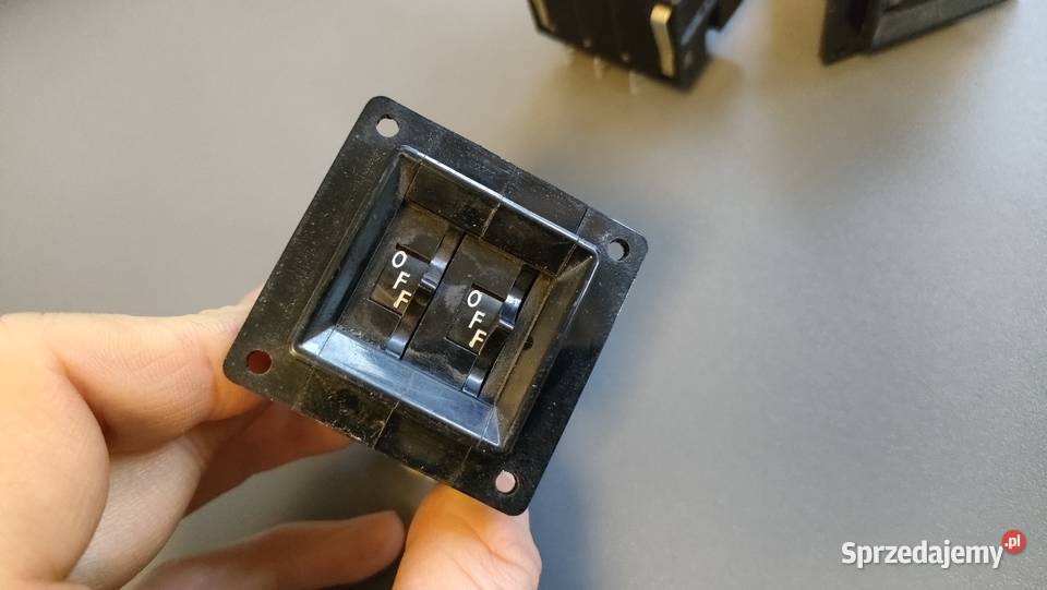 Przełącznik switch AZ off i on zachodniopomorskie Szczecin sprzedam