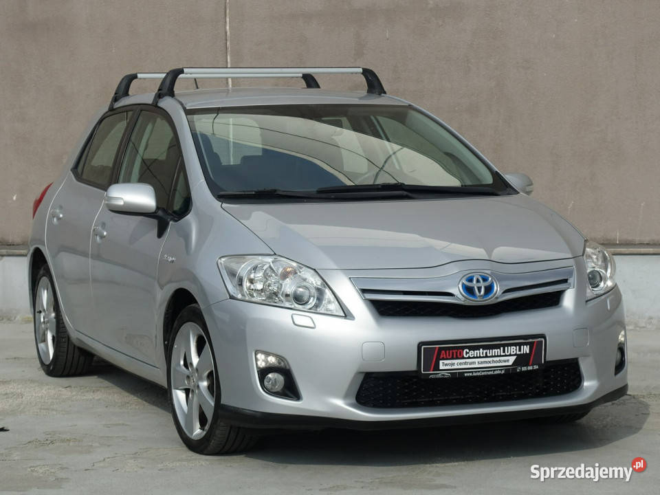 Toyota Auris 18 HybrydaKsenonPółskóryKamera Auris Lublin sprzedam