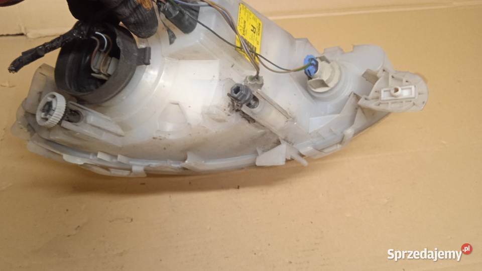SMART FORTWO 450 LAMPA PRZÓD PRAWA EU Zbierkowo